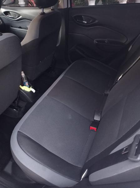 Chevrolet Onix • 2020 • 8,500 km 2