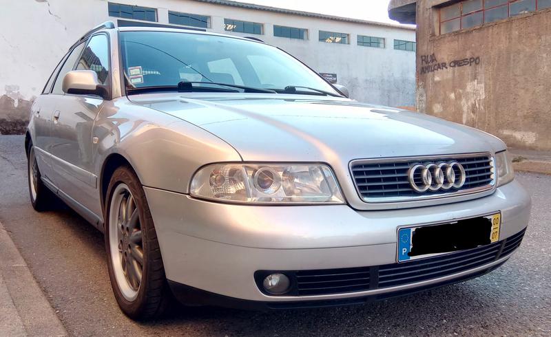 Audi A4 • 2000 • 250,575 km 1
