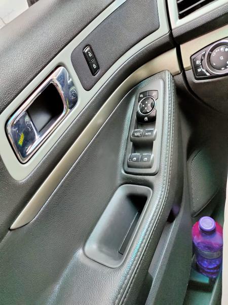 Ford Explorer • 2011 • 179,674 km 5