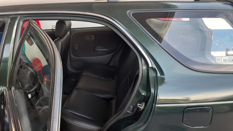 Chevrolet Camaro • 1998 • 231,300 km 5