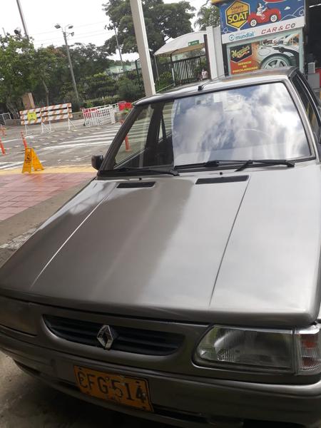 Renault 10 • 1998 • 10,000 km 1