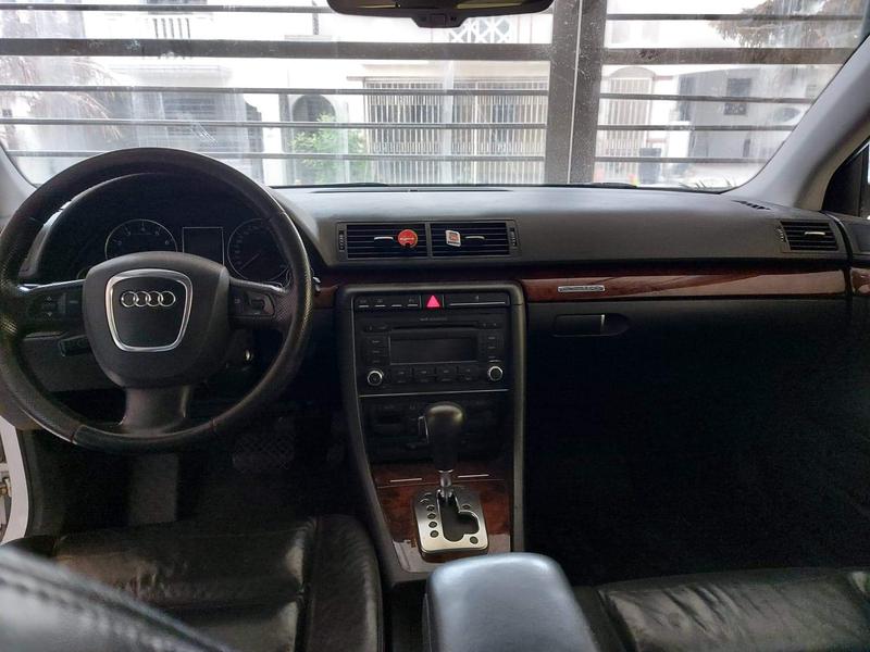 Audi A4 • 2008 • 150,000 km 11
