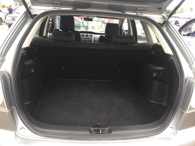 Mazda CX-7 • 2010 • 115,754 km 4