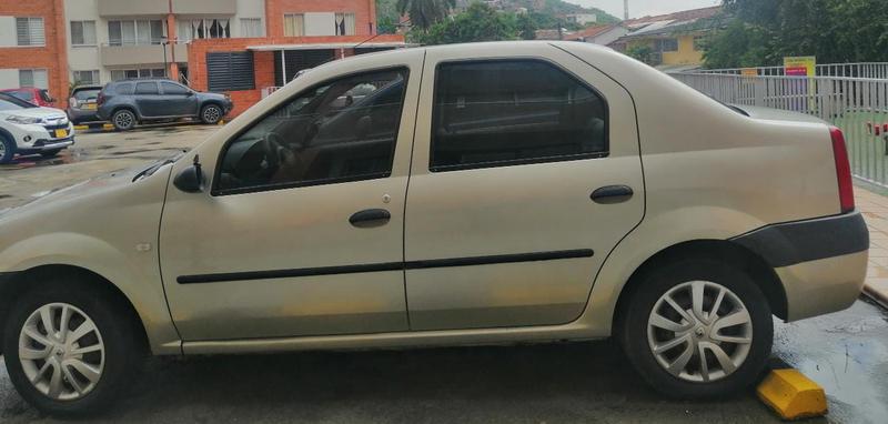 Renault Logan • 2007 • 170,000 km 1