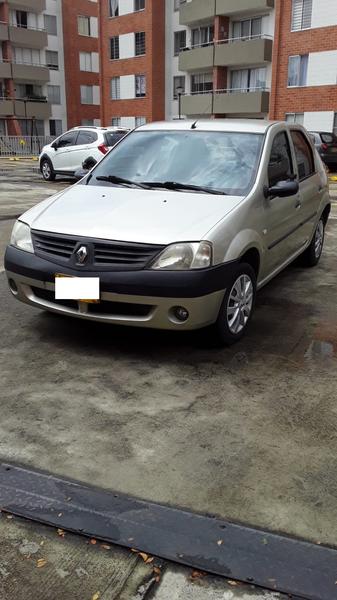 Renault Logan • 2007 • 170,000 km 3