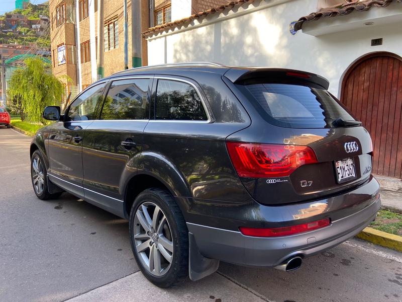 Audi Q7 • 2013 • 80,000 km 5