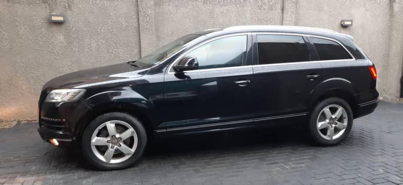 Audi Q7 • 2015 • 51,000 km 4