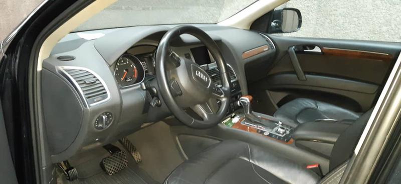 Audi Q7 • 2015 • 51,000 km 5