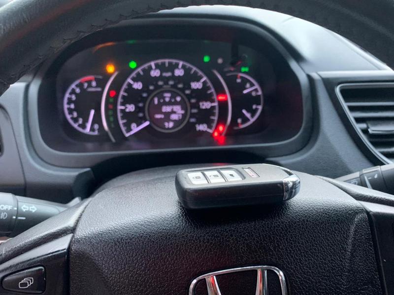 Honda CR-V • 2015 • 32,700 km 11