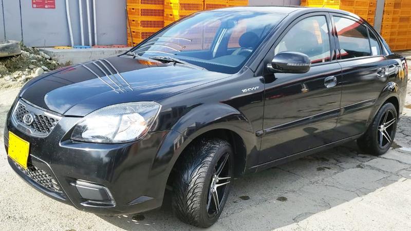 Kia Rio • 2012 • 113,000 km 4