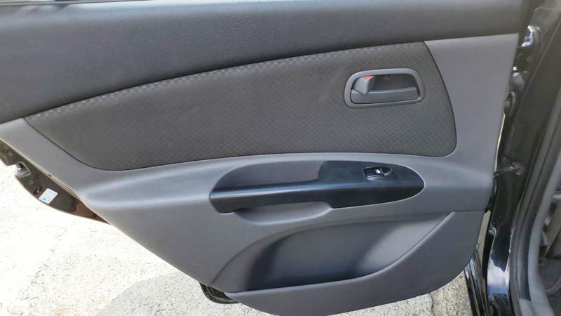 Kia Rio • 2012 • 113,000 km 3