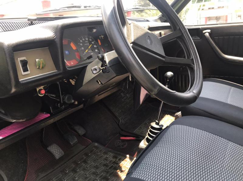 Renault 12 • 1976 • 95,000 km 7