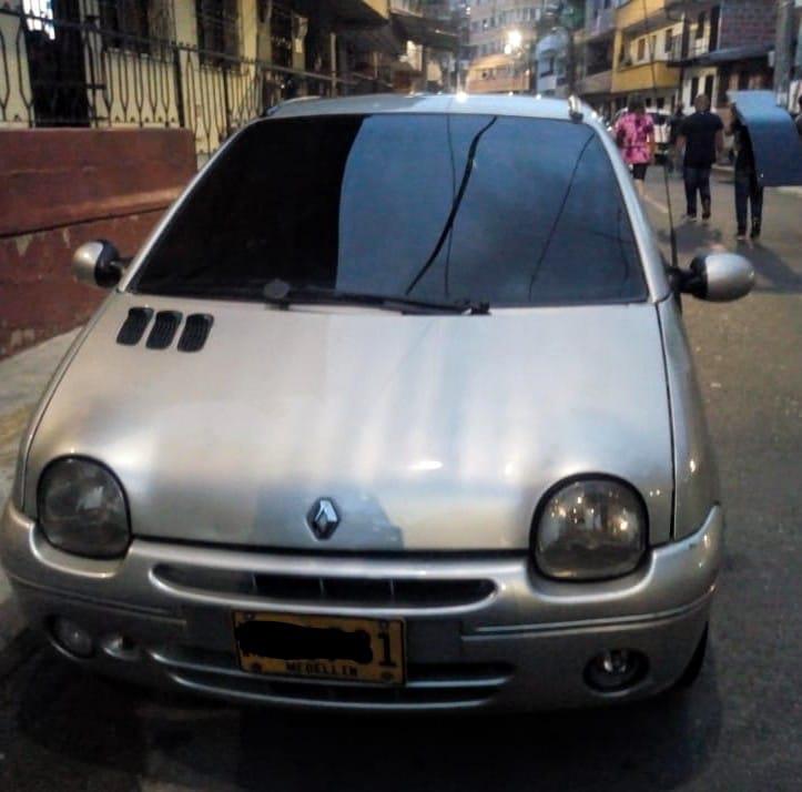 Renault Twingo • 2007 • 152,844 km 11