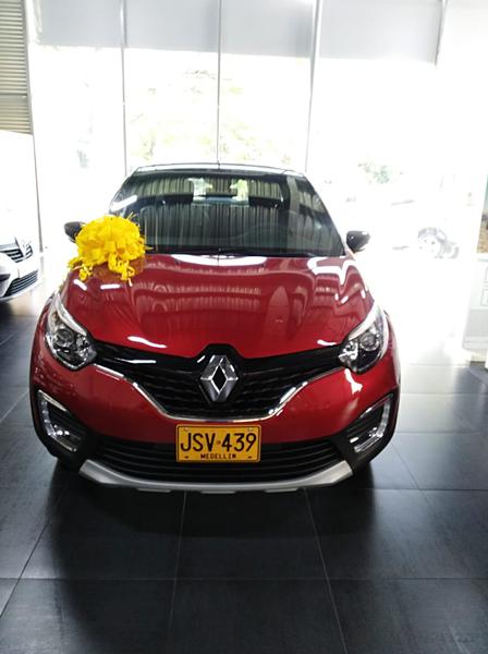 Renault Captur • 2021 • 5,847 km 4