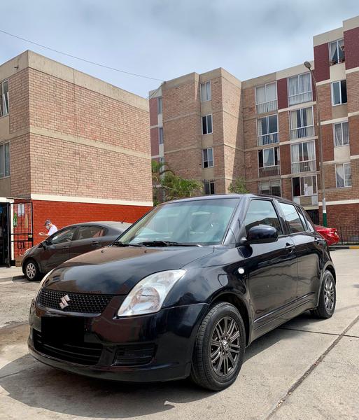 Suzuki Swift • 2008 • 101,000 km 2