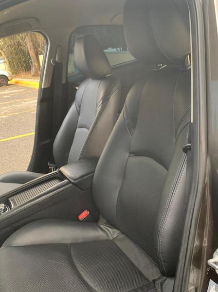 Mazda 3 • 2017 • 112,000 km 5