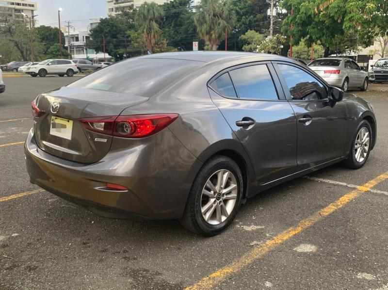 Mazda 3 • 2017 • 112,000 km 6