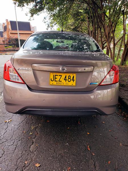Nissan Versa sense • 2017 • 63,000 km 10