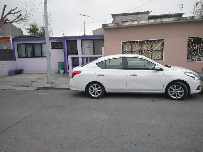 Nissan Versa sense • 2018 • 91,000 km 3