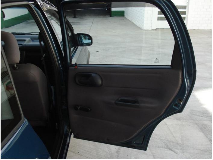 Chevrolet Corsa • 1999 • 79,411 km 5