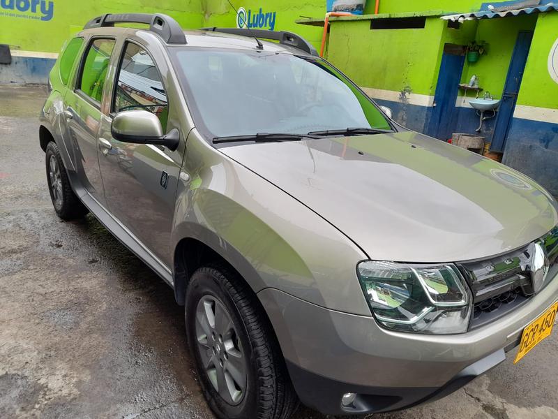 Renault Duster • 2020 • 15,000 km 8