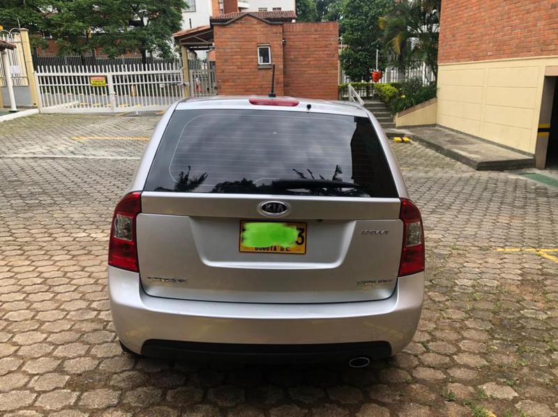 Kia Carens • 2012 • 126,799 km 7