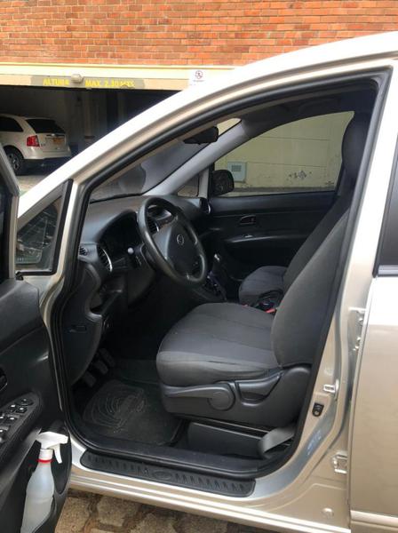 Kia Carens • 2012 • 126,799 km 5