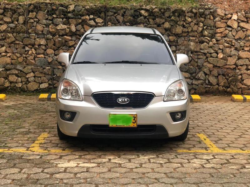 Kia Carens • 2012 • 126,799 km 1