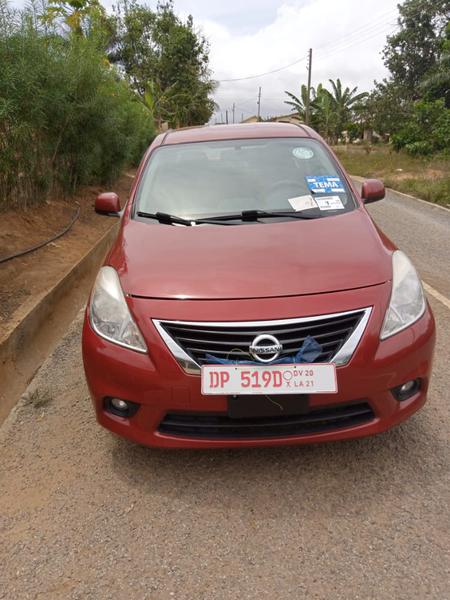 Nissan Versa • 2014 • 193,121 km 5