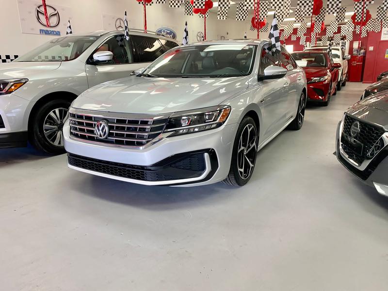 Volkswagen Passat • 2020 • 33,950 km 5