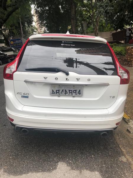 Volvo XC60 • 2015 • 60,000 km 5