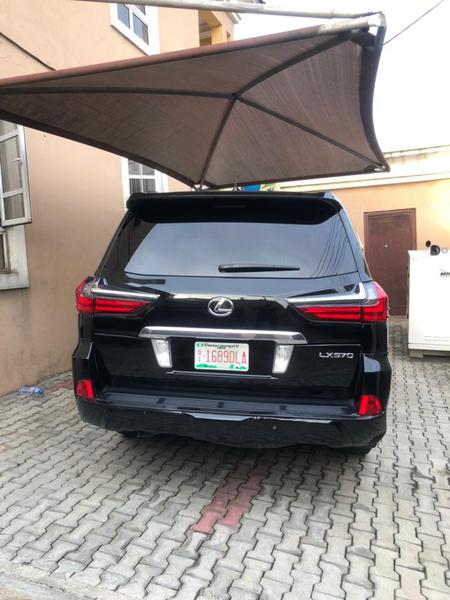 Lexus LX • 2017 • 190,000 km 4