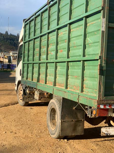 Chevrolet 1500 • 2013 • 200,000 km 5