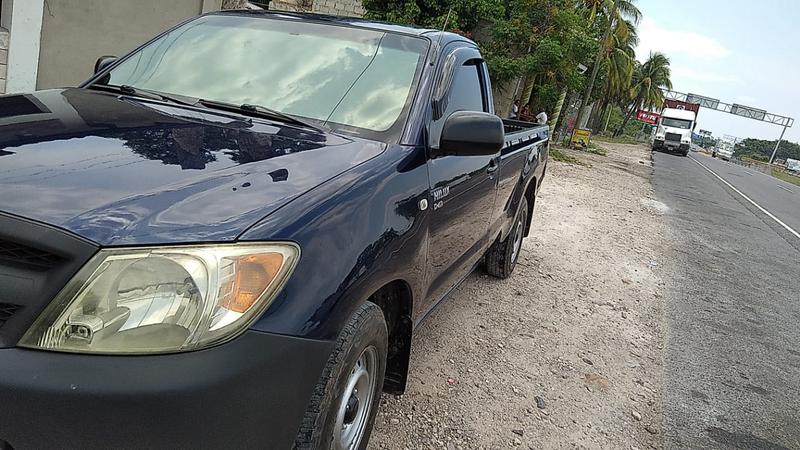 Toyota Hilux • 2008 • 230 km 1