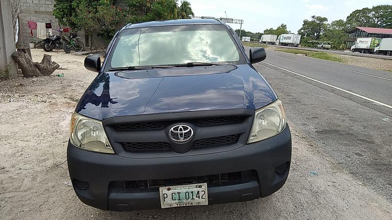 Toyota Hilux • 2008 • 230 km 2
