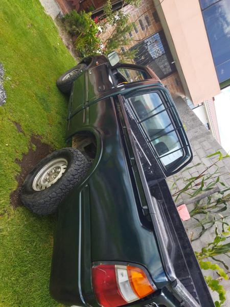 Chevrolet Luv • 1999 • 250,000 km 2