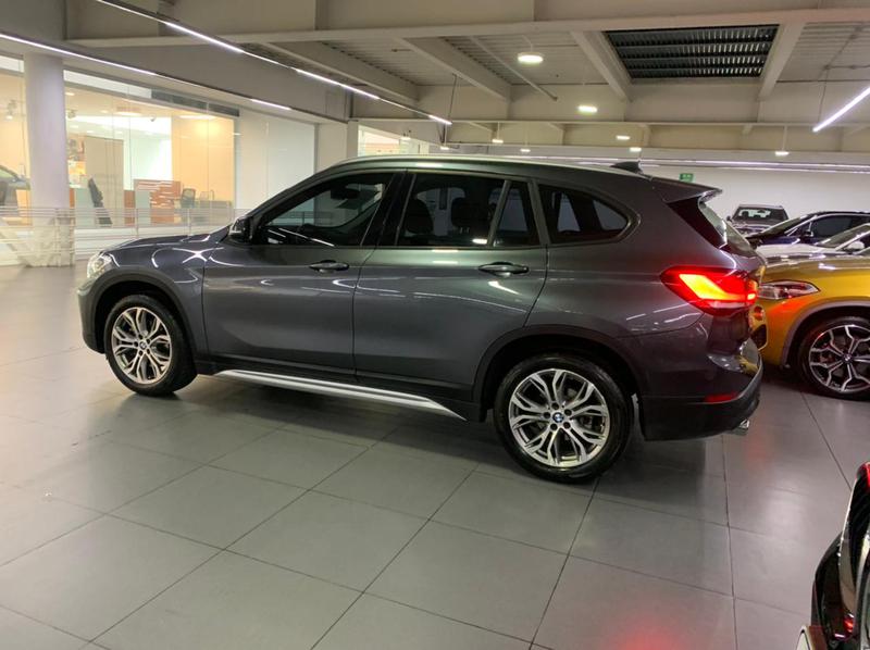 BMW X1 • 2017 • 39,400 km 5