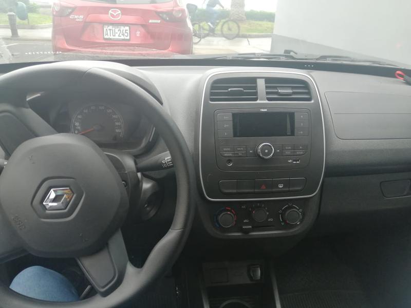 Renault 10 • 2020 • 222 km 10