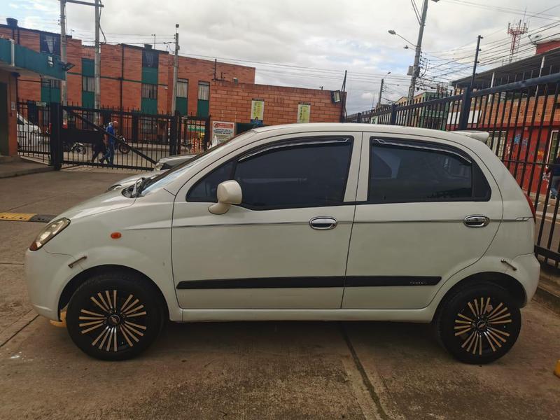 Chevrolet  • 2008 • 161,000 km 4