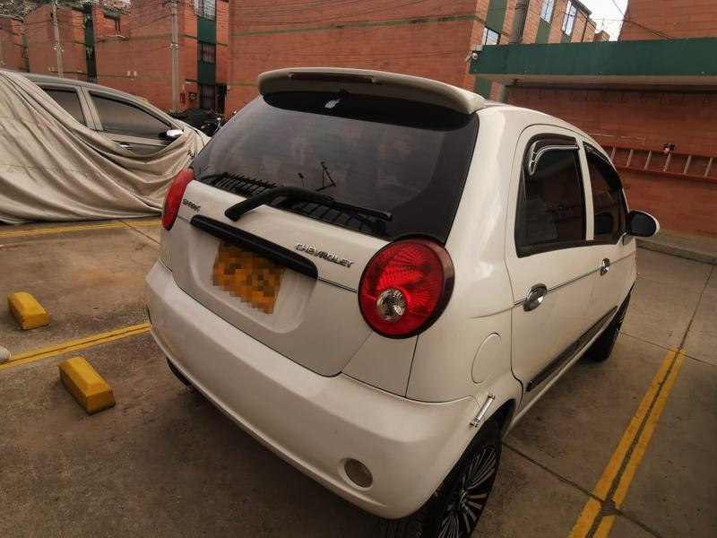 Chevrolet  • 2008 • 161,000 km 3