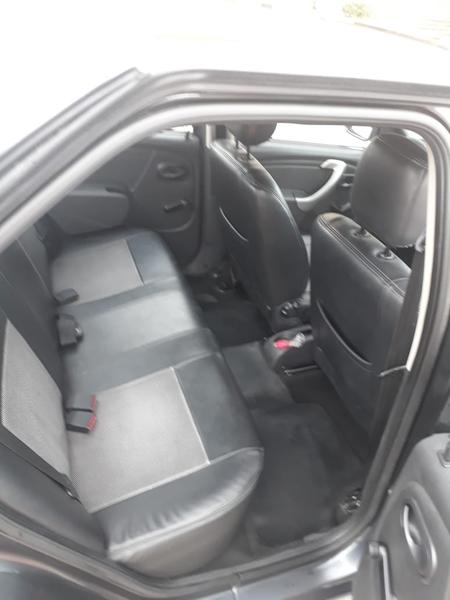 Renault Logan • 2015 • 194,500 km 1