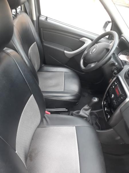 Renault Logan • 2015 • 194,500 km 2