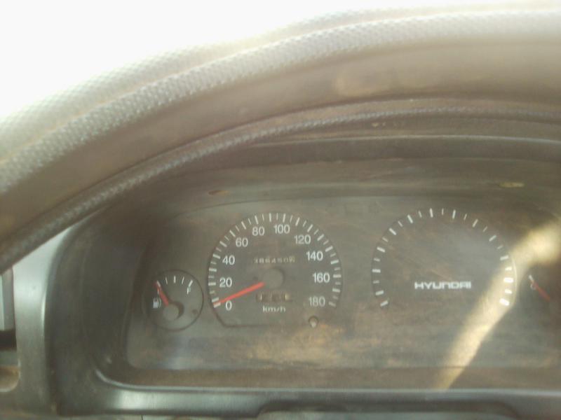 Hyundai H200 • 2003 • 200,000 km 4