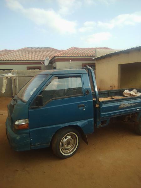 Hyundai H200 • 2003 • 200,000 km 6