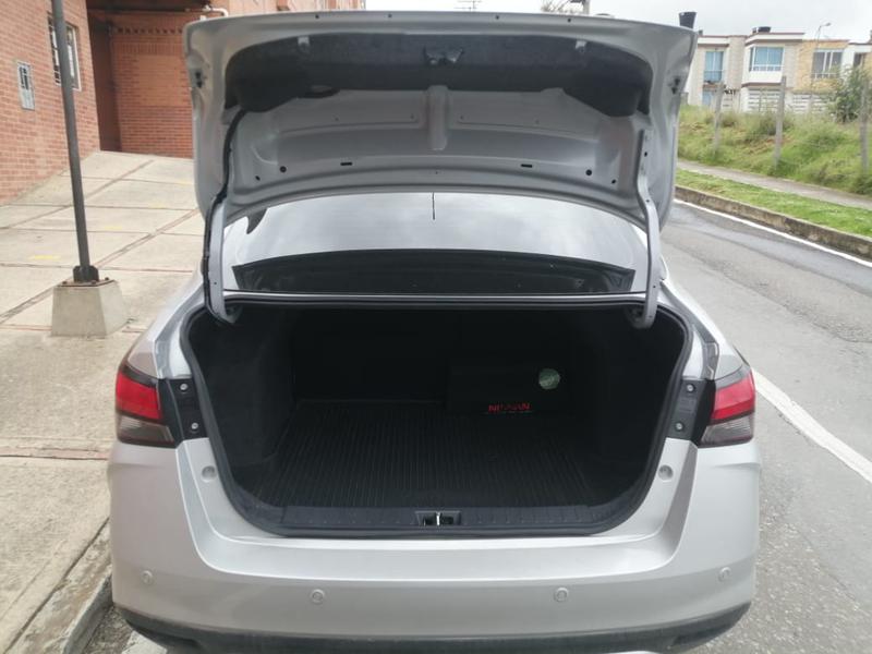 Nissan Versa • 2021 • 4,537 km 14