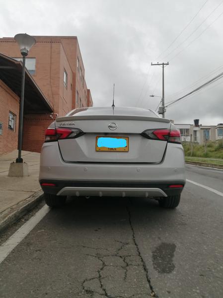 Nissan Versa • 2021 • 4,537 km 6