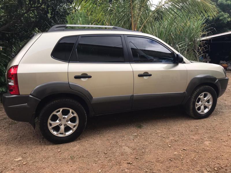 Hyundai Tucson • 2010 • 89,000 km 6