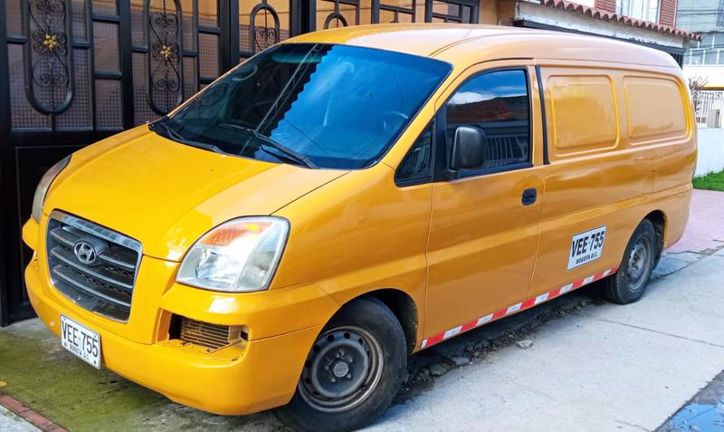 Hyundai H1 • 2007 • 256,400 km 1