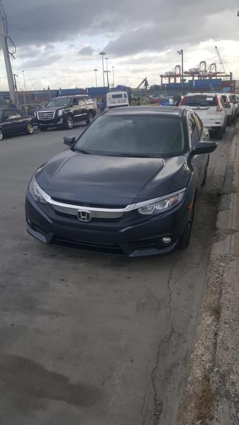 Honda Civic • 2016 • 70,000 km 4