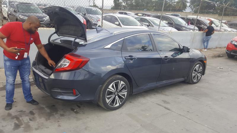 Honda Civic • 2016 • 70,000 km 2